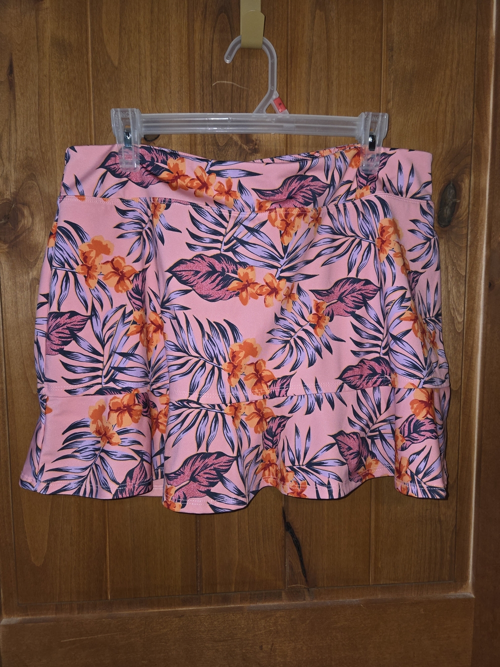 Tommy Bahama Golf Pink Floral Ruffle Hem Skort